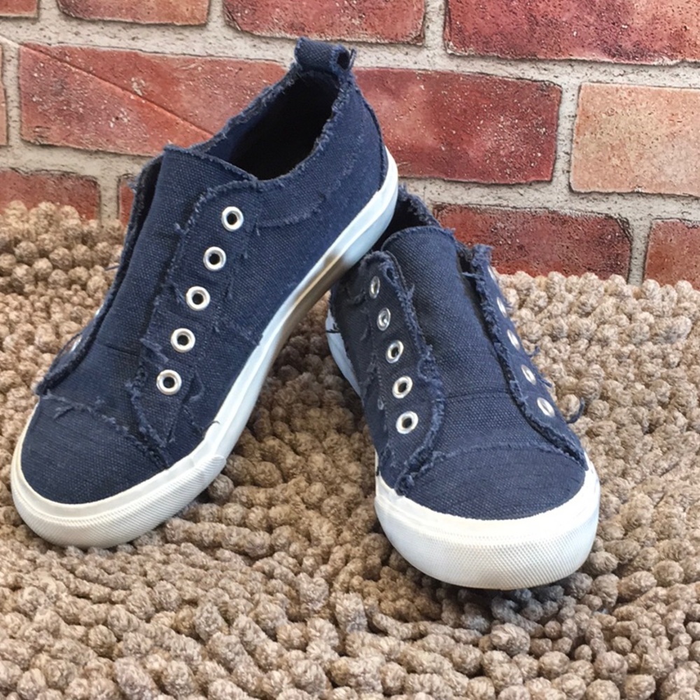 Corkys Babalu distressed frayed canvas sneakers